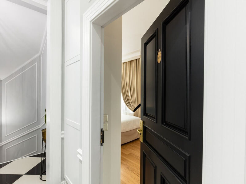 Athens Mansion Luxury Suites