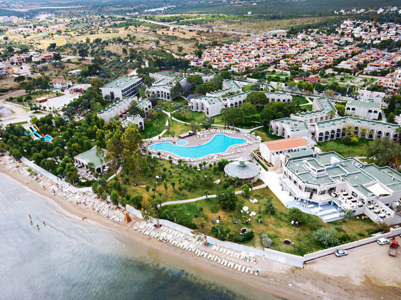 Aurum Spa & Beach Resort