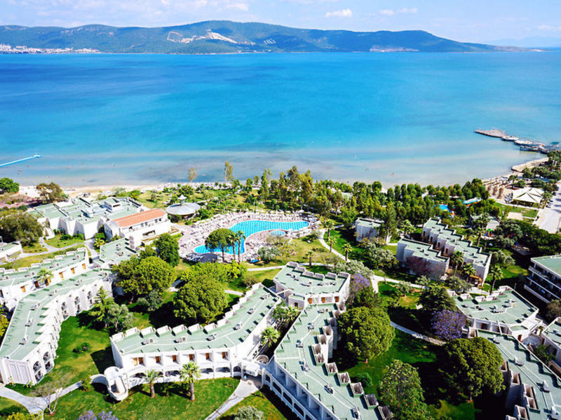 Aurum Spa & Beach Resort