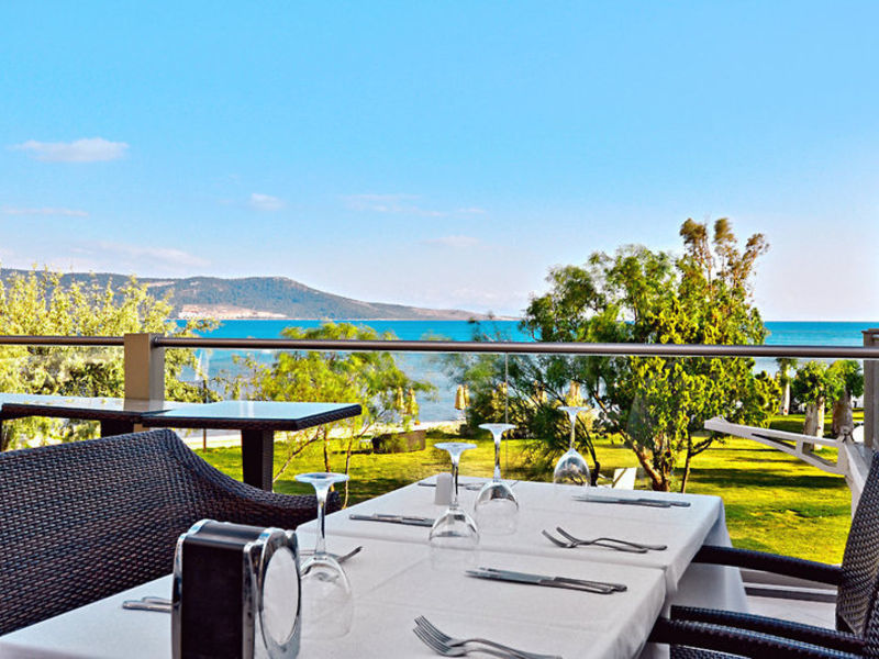 Aurum Spa & Beach Resort