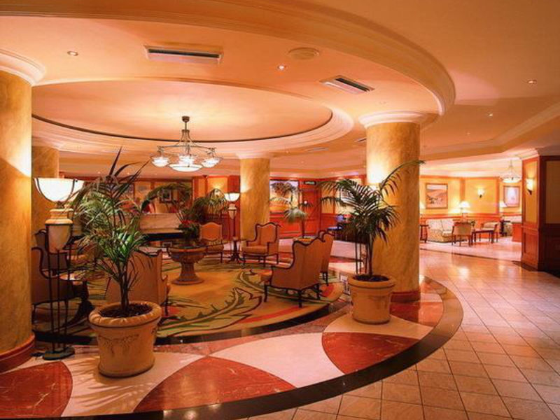 AVANI Windhoek Hotel & Casino