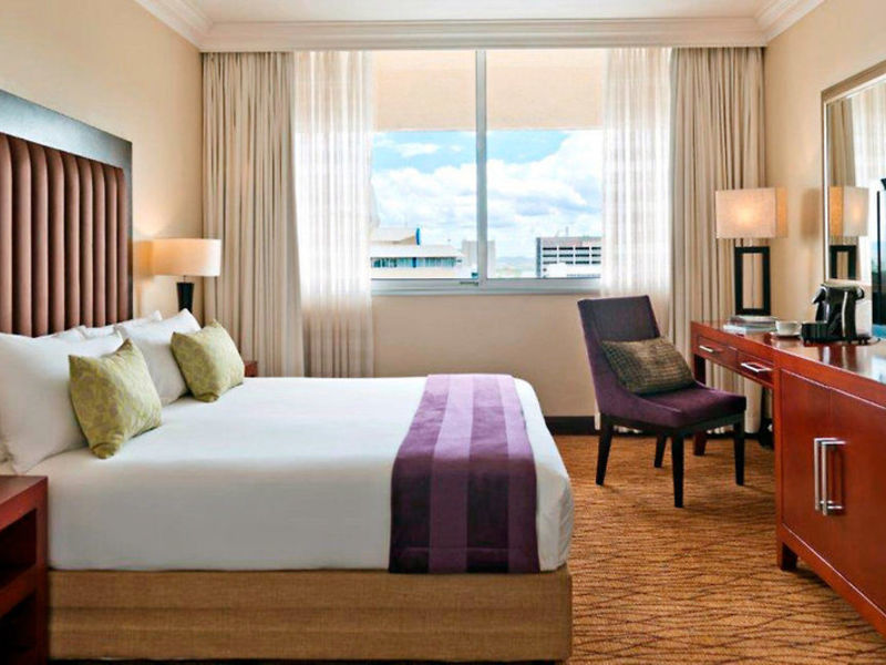 AVANI Windhoek Hotel & Casino
