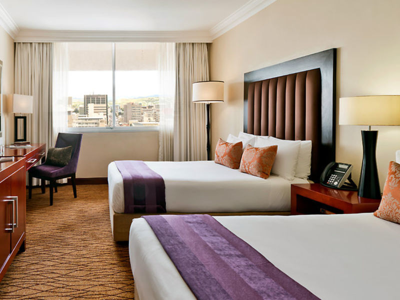 AVANI Windhoek Hotel & Casino
