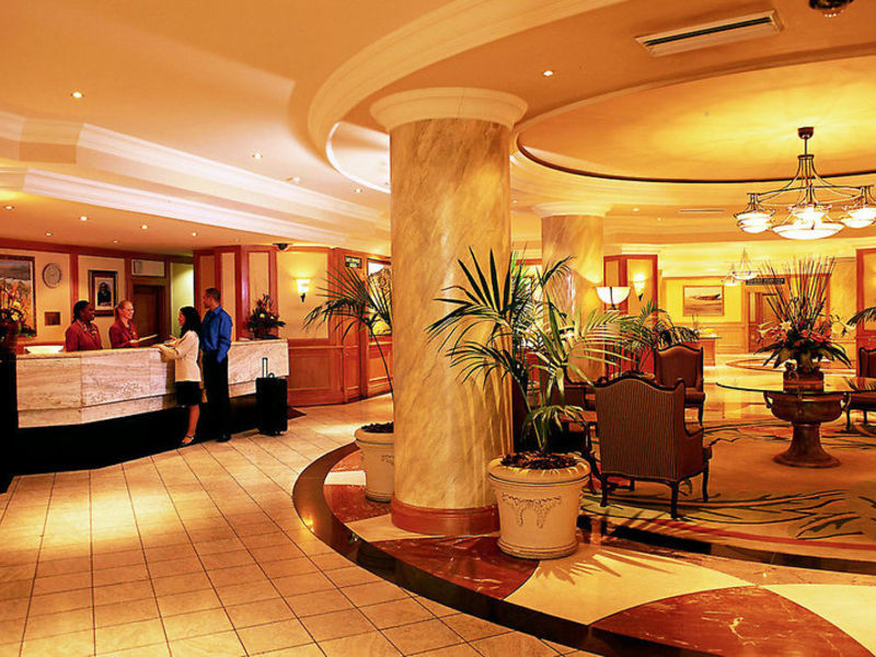 AVANI Windhoek Hotel & Casino