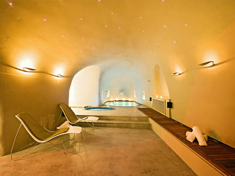 Avaton Resort & Spa