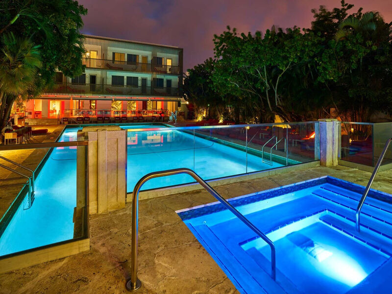 Axelbeach Miami