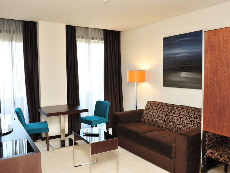 Axis Porto Business & Spa Hotel