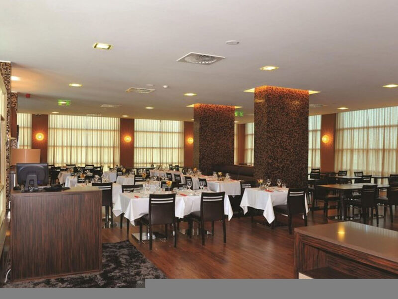 Axis Porto Business & Spa Hotel