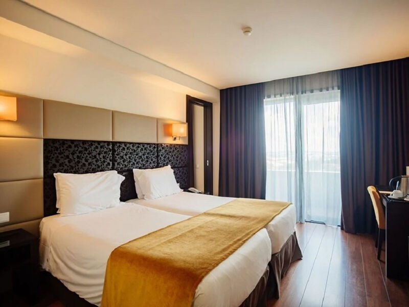 Axis Porto Business & Spa Hotel