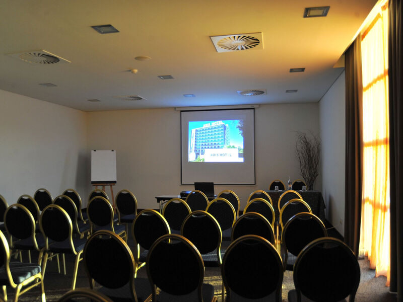 Axis Porto Business & Spa Hotel