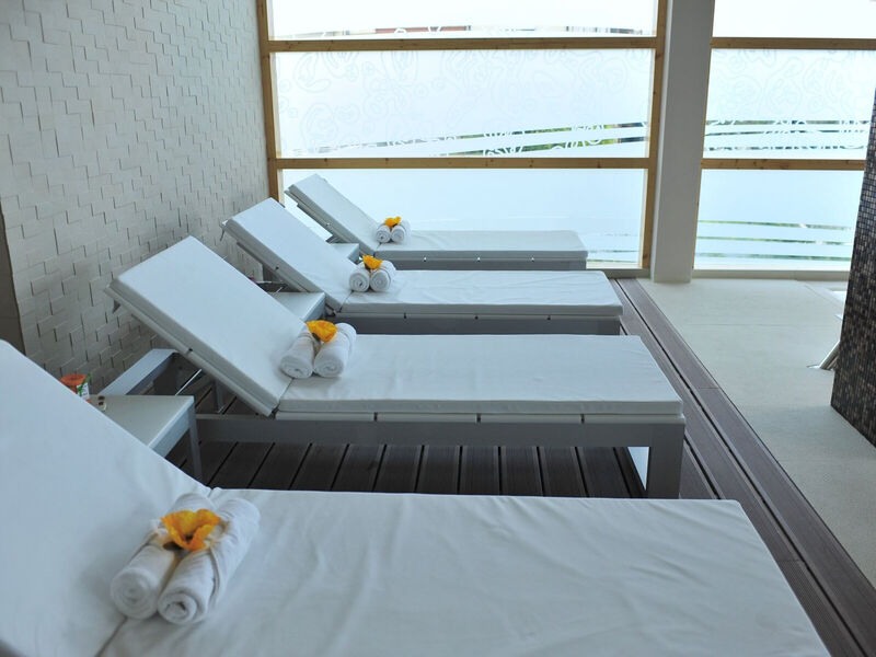 Axis Porto Business & Spa Hotel