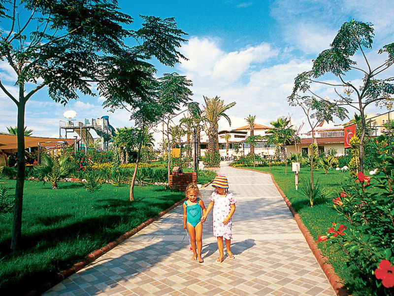 Aydinbey Famous Resort