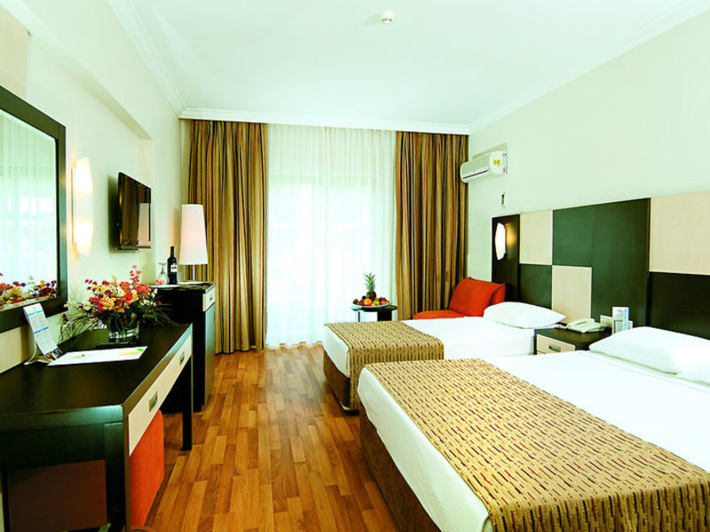 Aydinbey Famous Resort