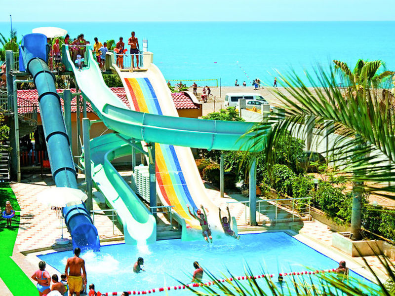 Aydinbey Famous Resort