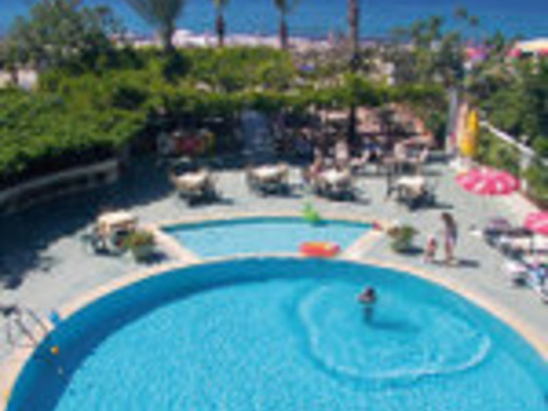 Azak Hotel, Juniper