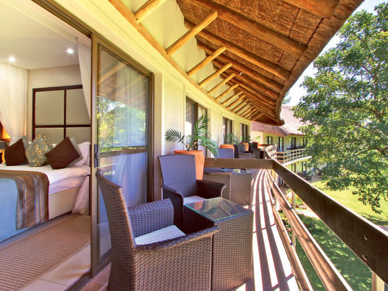 A'Zambezi River Lodge