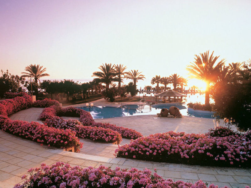 Azia Resort & Spa