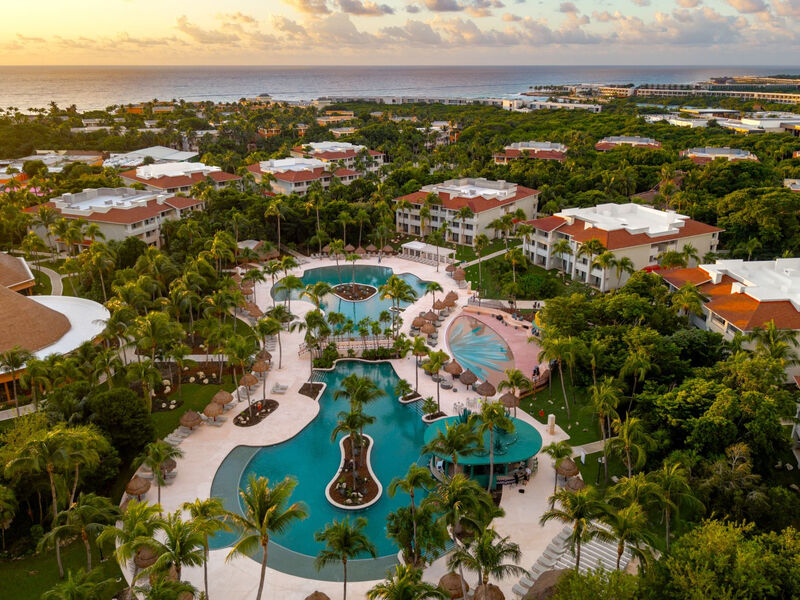 Bahia Principe Grand Tequila