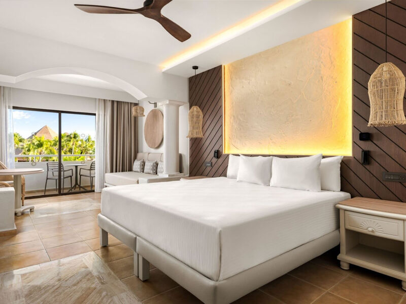 Bahia Principe Grand Tequila