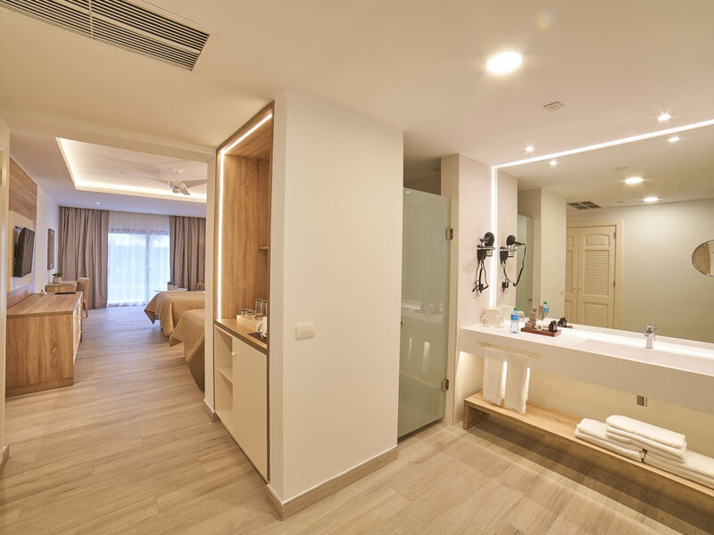 Bahia Principe Luxury Ambar