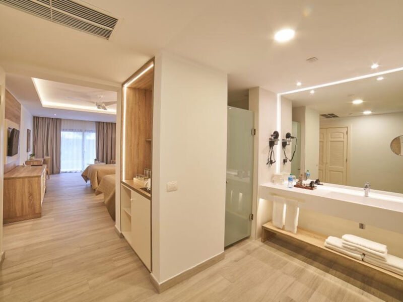 Bahia Principe Luxury Ambar
