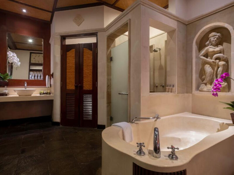Bali Tropic Resort &Amp; Spa