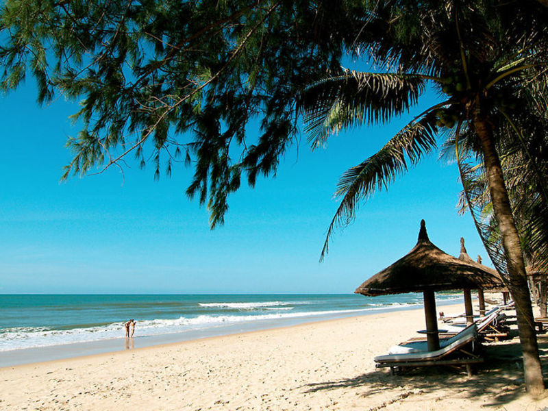 Bamboo Village Beach Resort