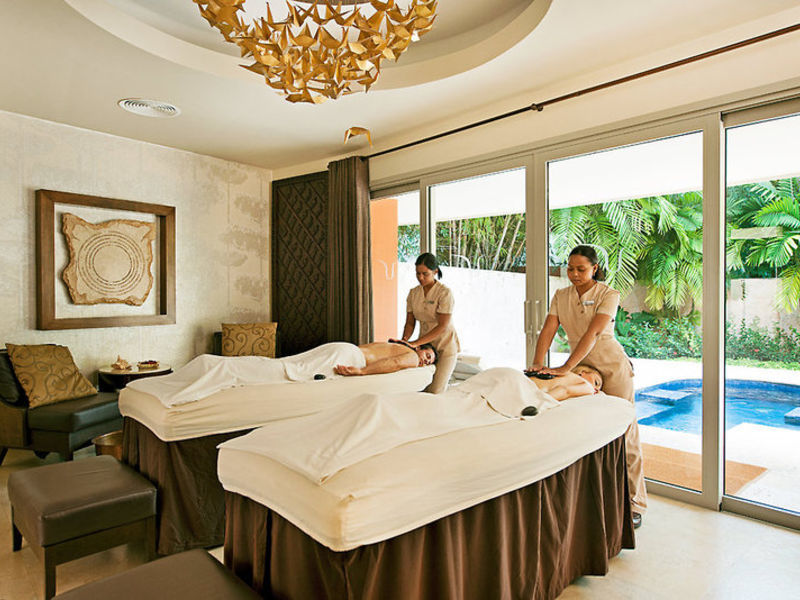 Barcelo Bavaro Palace Deluxe