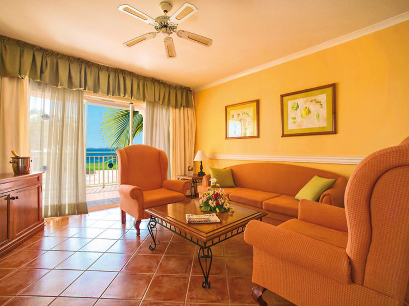 Barcelo Marina Palace