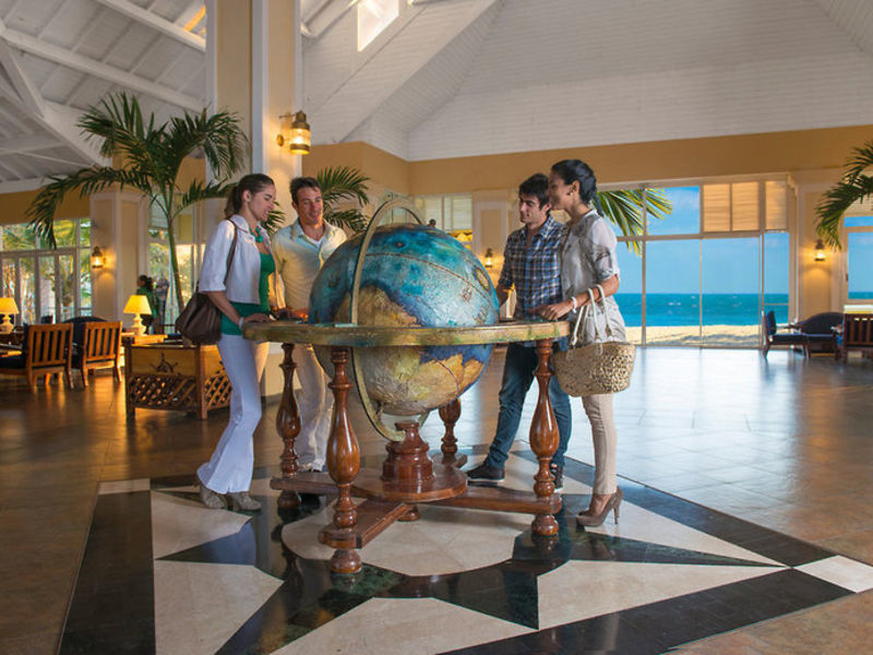 Barcelo Marina Palace