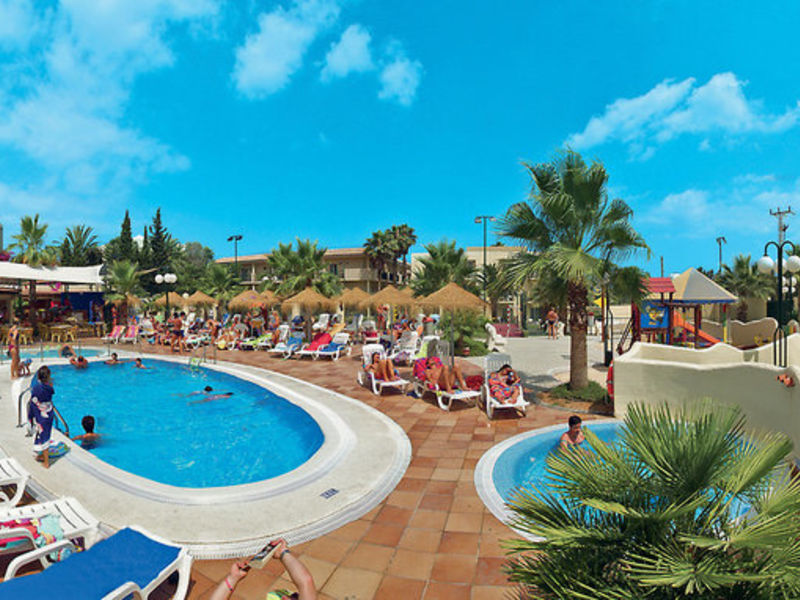 Barceló Pueblo Ibiza
