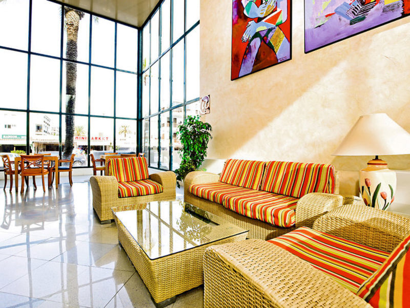 Barceló Pueblo Ibiza