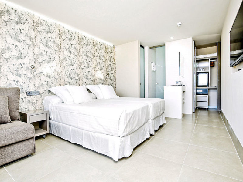 Barceló Pueblo Ibiza