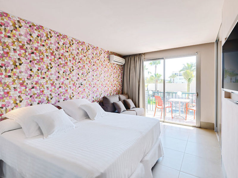 Barceló Pueblo Ibiza