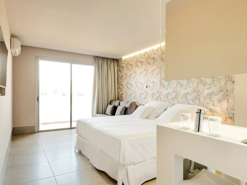 Barceló Pueblo Ibiza