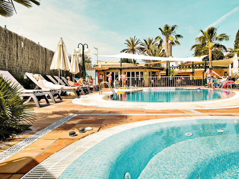 Barceló Pueblo Ibiza