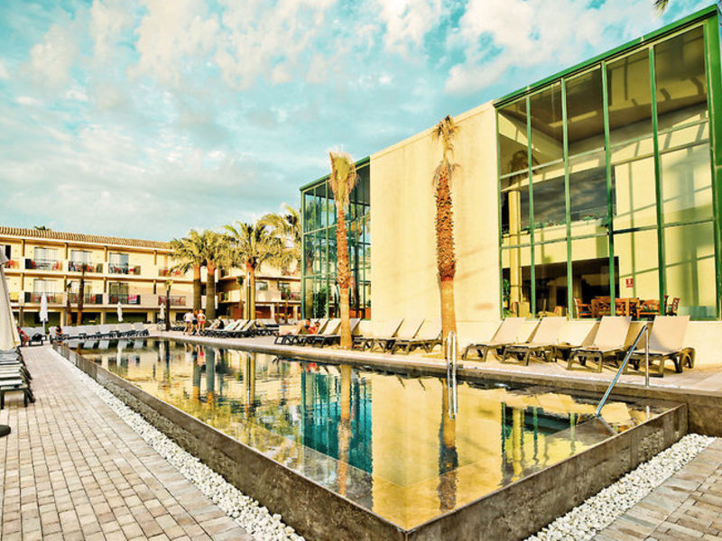 Barceló Pueblo Ibiza