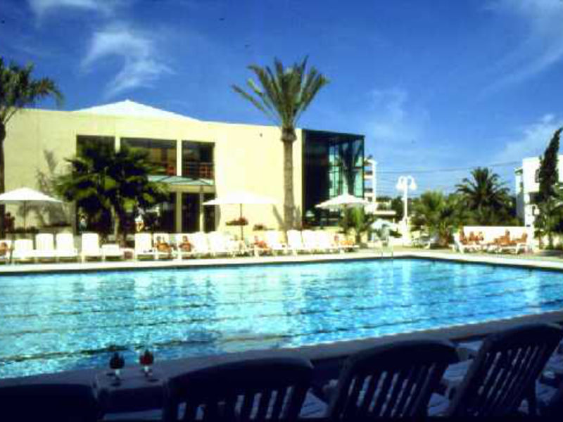 Barcelo Pueblo Ibiza Hotel