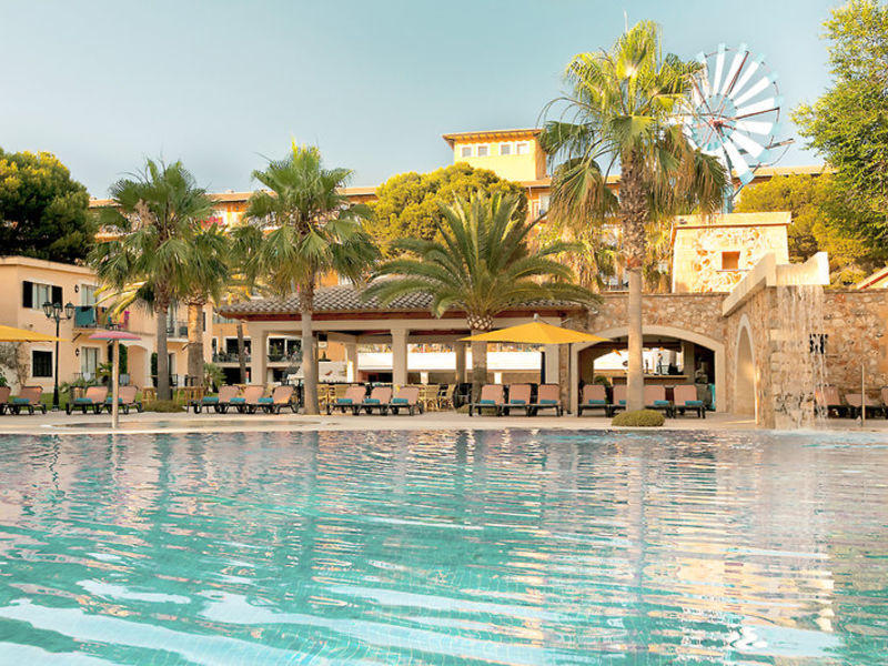 Barceló Pueblo Park