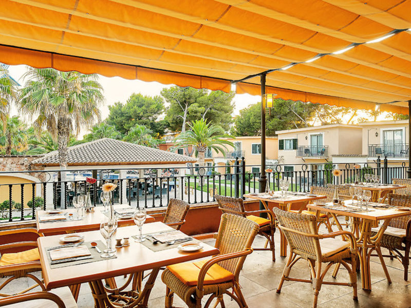 Barceló Pueblo Park