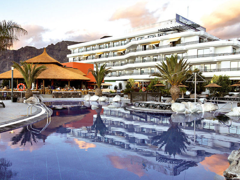 Barceló Santiago