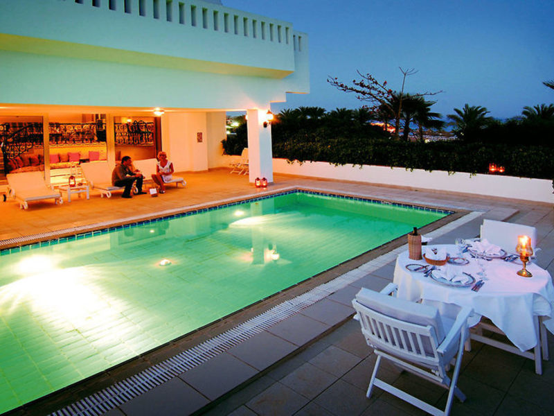 Baron Resort