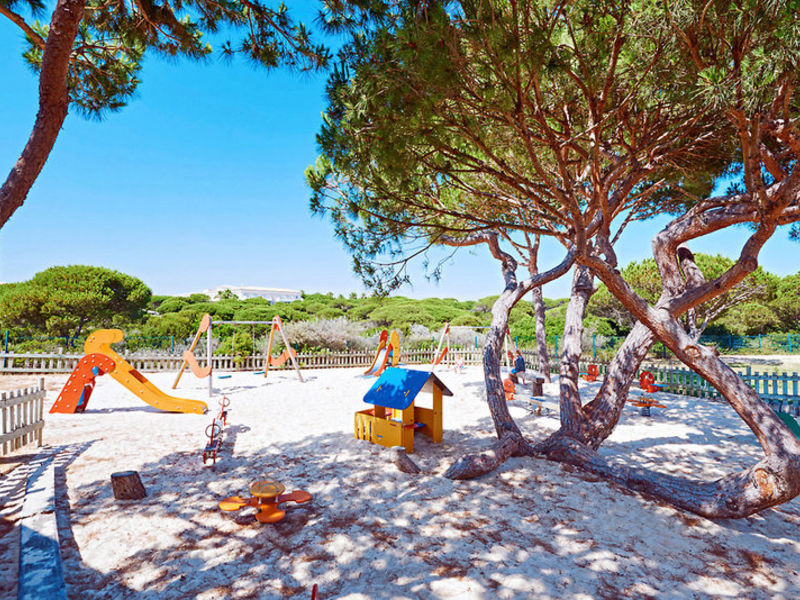 Barrosa Park