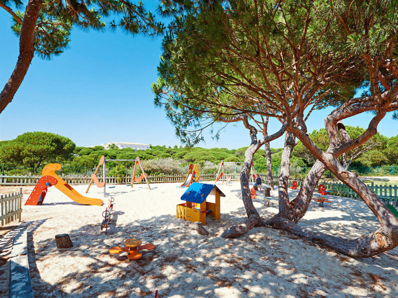 Barrosa Park