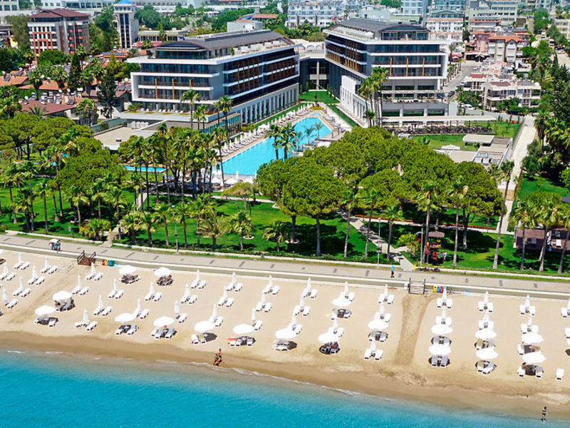 Barut Acanthus & Cennet