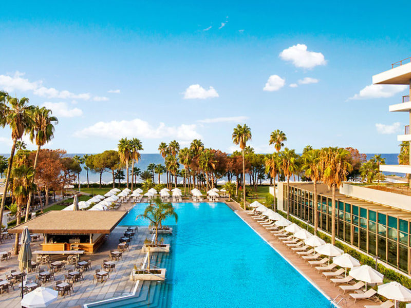 Barut Acanthus & Cennet