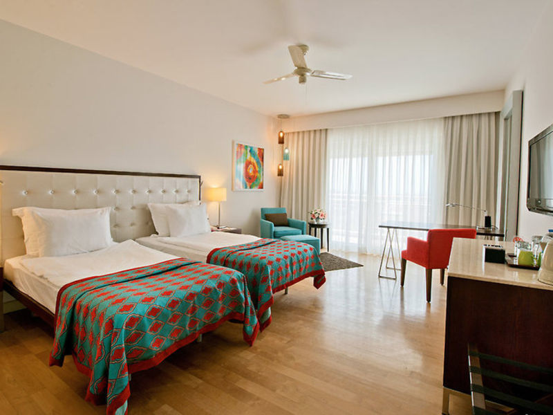 Barut Lara Res. Spa & Suit