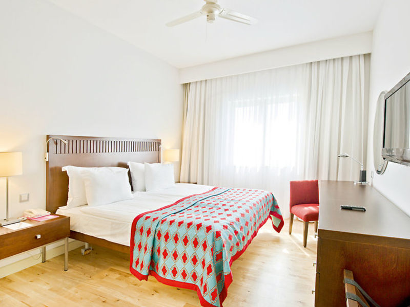 Barut Lara Res. Spa & Suites