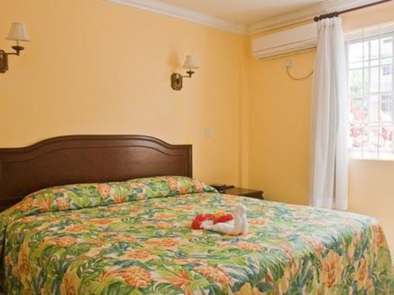 Bay Gardens Hotel