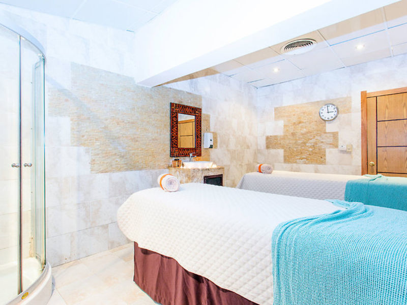 Be Live Grand PUJ Honeymoon